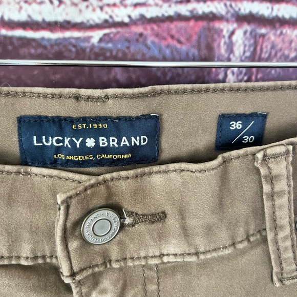 Lucky Brand Men's Khaki Chinos - Picture 2 of 6